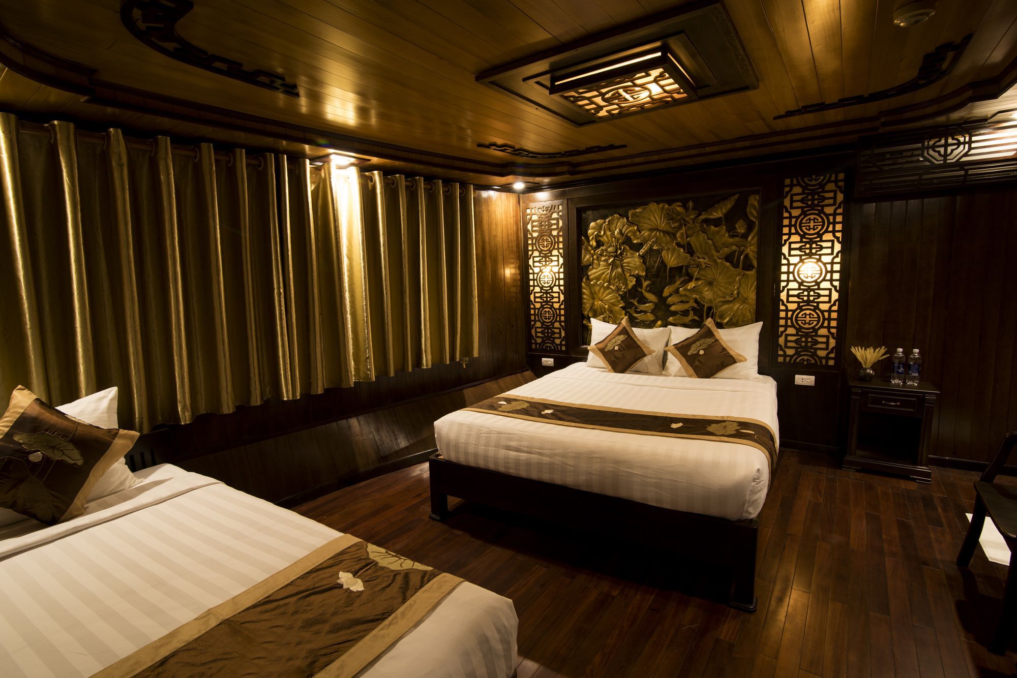 Hotel Renea Cruises Halong Hạ Long Exterior foto