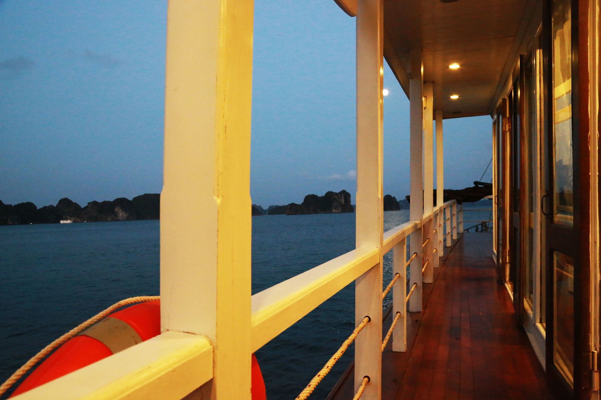 Hotel Renea Cruises Halong Hạ Long Exterior foto