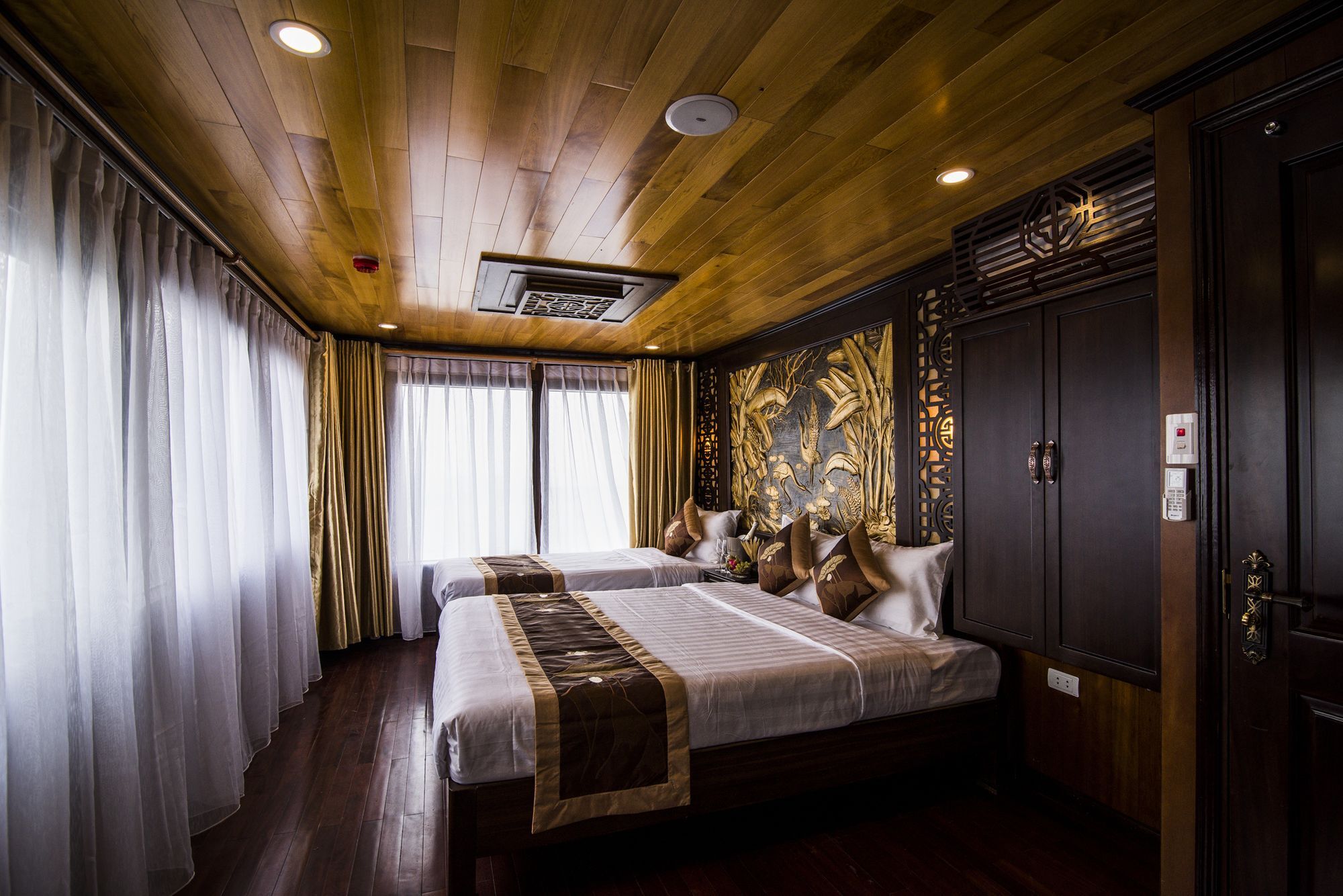 Hotel Renea Cruises Halong Hạ Long Exterior foto